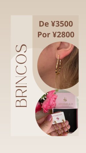 Brinco argola pedras
