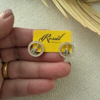 Brinco redondo cravejado Nossa Senhora Aparecida