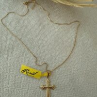 Corrente com cruz lisa feminina
